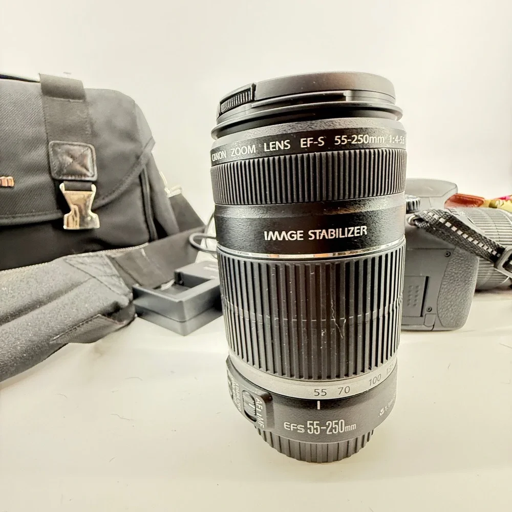 Canon SLR‎ EOS Rebel T2i Extra 55-250mm 58mm Lens Case Charger Chords 2 straps